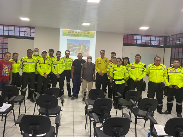 Prefeito Zé Aldemir abre Semana do Trânsito em Cajazeiras com curso para agentes locais