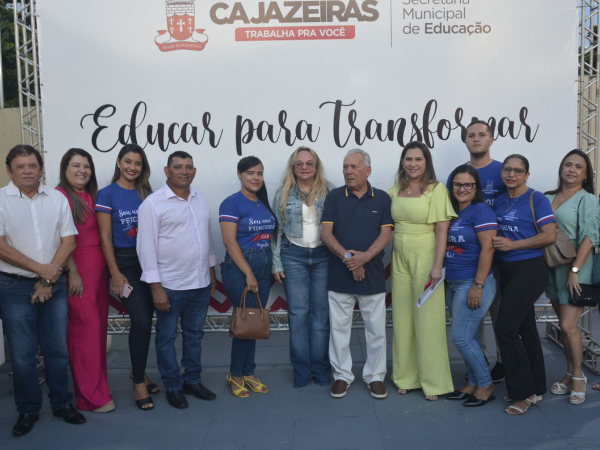 Pioneirismo: Zé Aldemir inaugura em Cajazeiras Núcleo de Atendimento Multidisciplinar