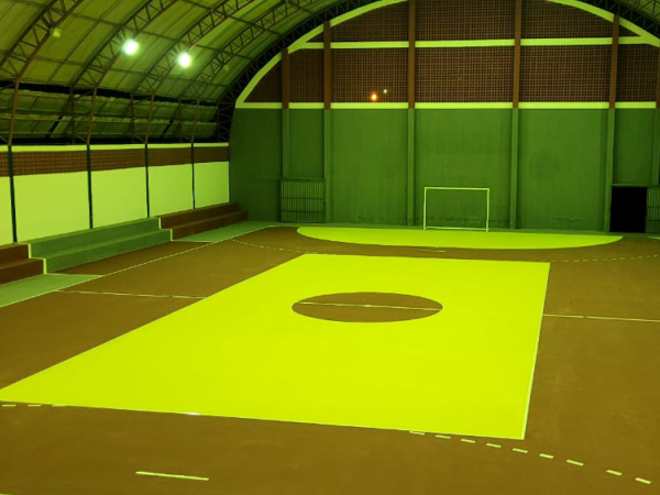 O esporte prestigiado: Prefeitura de Cajazeiras revitaliza Ginásio Irmã Nirvanda, na zona norte