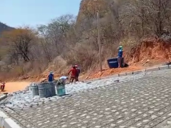 Pavimentação do acesso a estátua de Nsa. Sra. Aparecida em Boqueirão continua em ritmo acelerado
