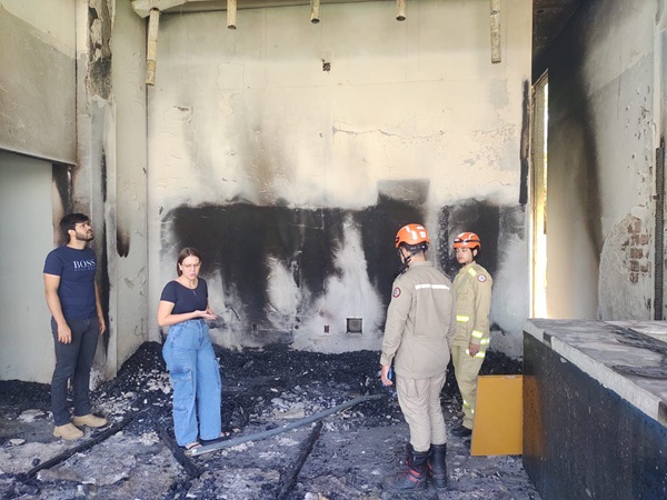 Secretaria de Planejamento acompanha Corpo de Bombeiros em vistoria técnica ao prédio da Telemar