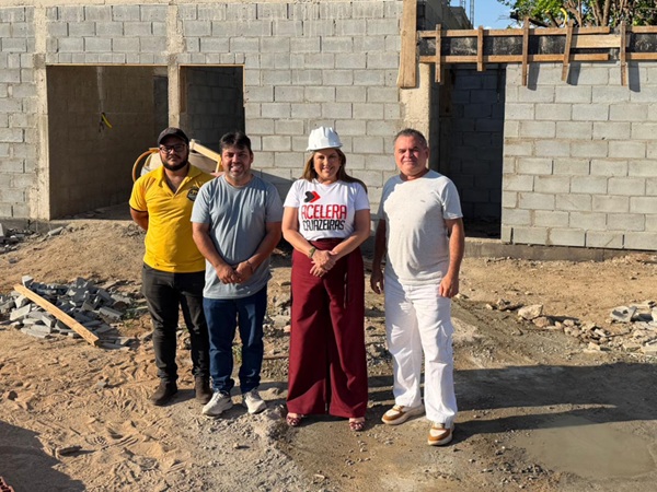 Prefeita Corrinha Delfino acompanha obras do Centro de Zoonoses na zona norte de Cajazeiras