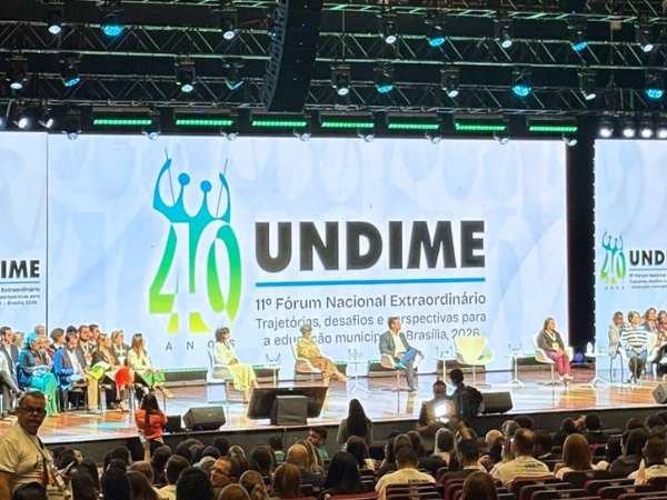 Secretaria de Educação participa do 11º Fórum Nacional Extraordinário dos Dirigentes Municipais de Educação