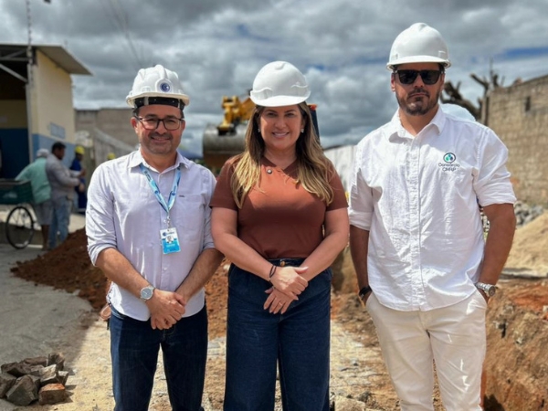 Prefeita de Cajazeiras acompanha início das obras de despoluição do Açude Grande