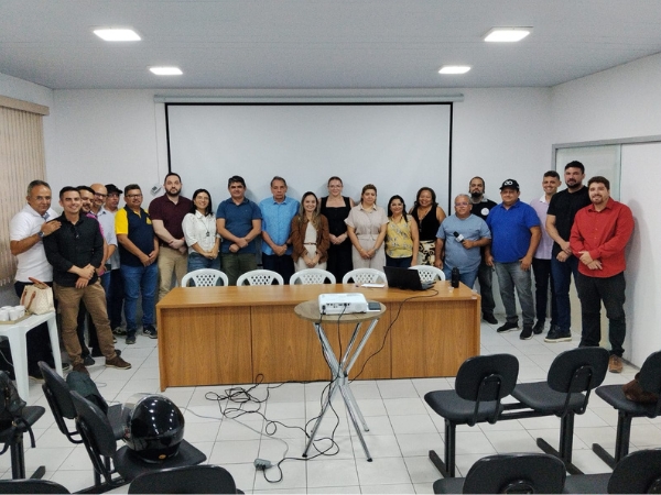 Secretários municipais participam de formação sobre digitalização e modernização dos serviços públicos